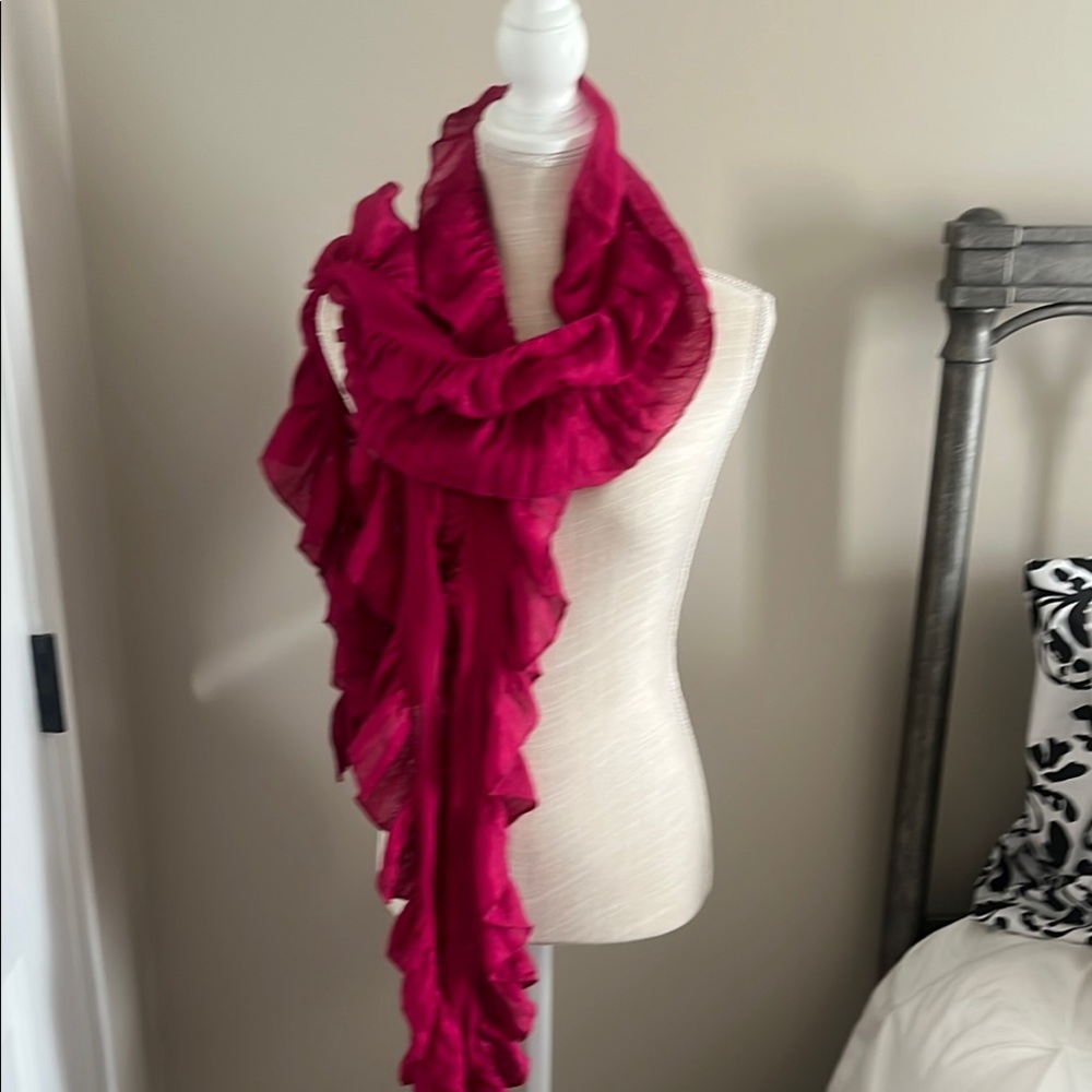 White house black market fuchsia ruffled scarf - Picture 3 of 4